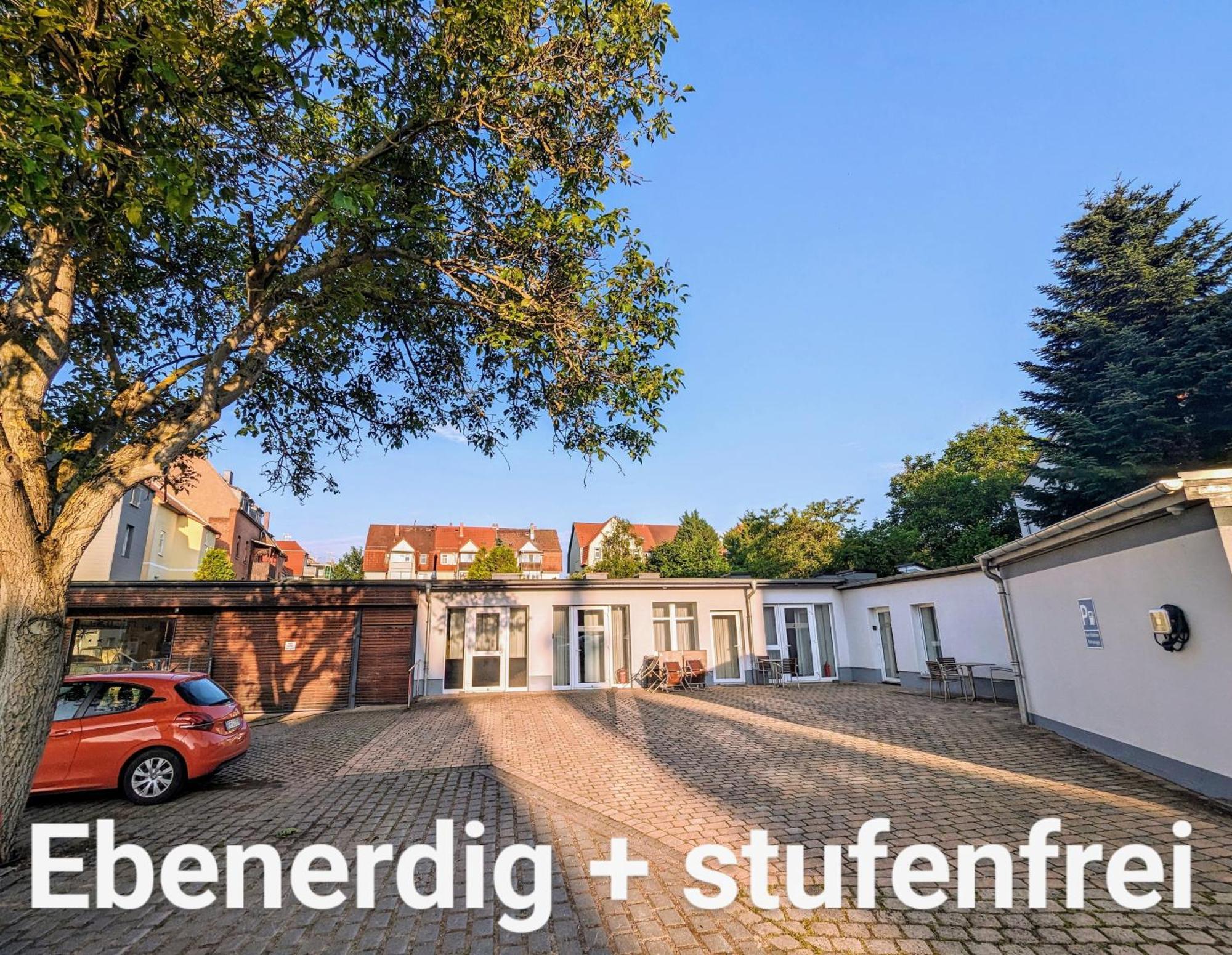 Fewo Urban Gotha-Apartment Ekhof- Am Schlosspark- Parken An Der Der Tuer- Barrierefrei, 900 Meter Zum Bahnhof - Wallbox Bagian luar foto